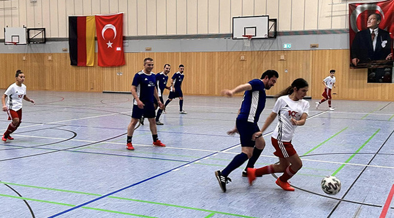 Müthiş kapışmada zafer Türkiyemsporun