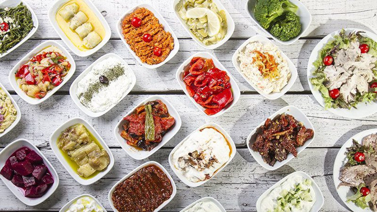 YILBAŞI MEZE TARİFLERİ || Fava, Mütebbel, Topik tarifi ile 13 farklı yılbaşı meze çeşitleri