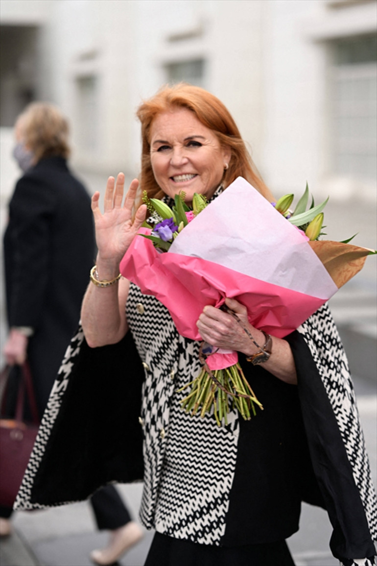 Meghan’dan önce istenmeyen gelin oydu… Skandal düşes 32 yıl sonra kraliyet ailesine geri döndü