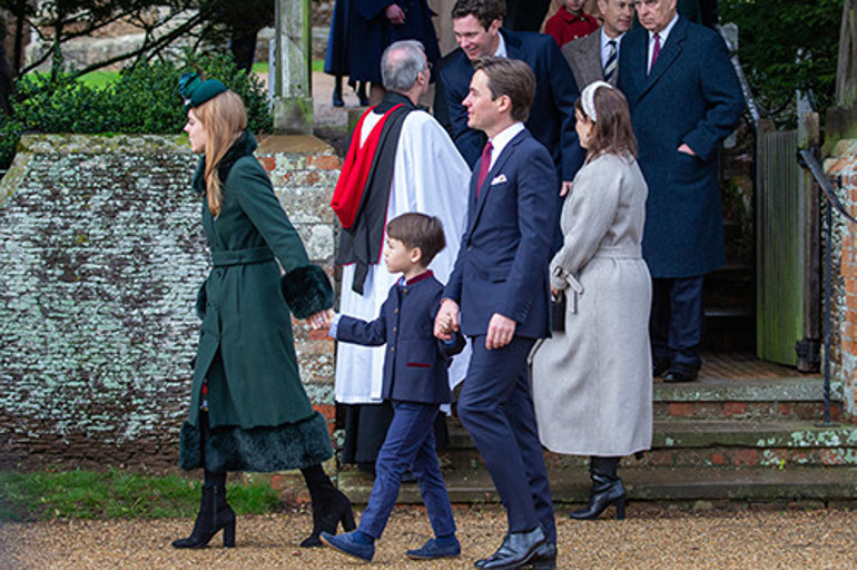 Ünlü ailenin üvey oğlu sonunda annesine kavuştu... Herkes nerede olduğunu merak ediyordu