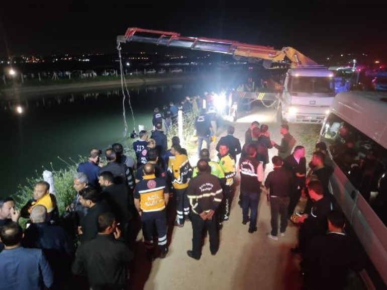 Şanlıurfada eşi ve 4 çocuğunun öldüğü kazayla ilgili gözaltına alınıp, serbest bırakıldı