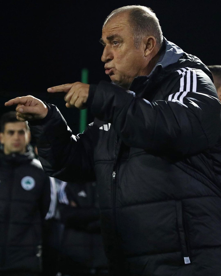 Fatih Terim, Panathinaikosta ilk idmanına çıktı 11 yıl önce Galatasaraya istediği isimle Atinada buluştu