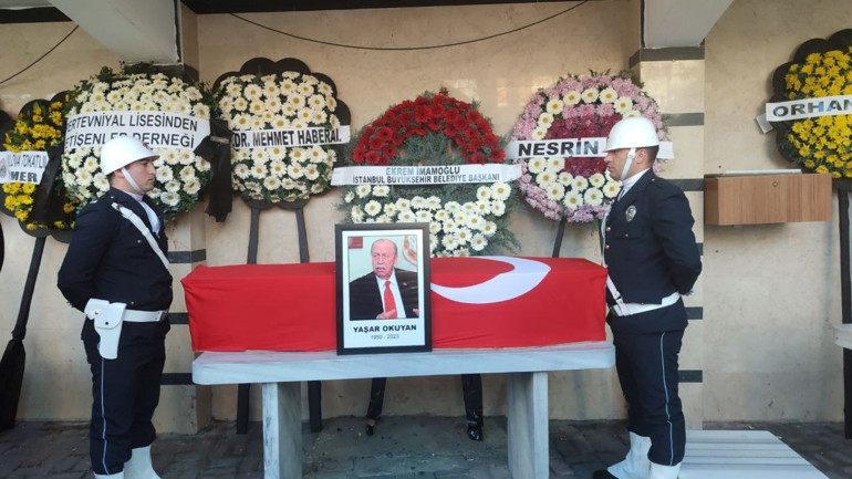 Eski Bakan Yaşar Okuyana Yalovada son veda