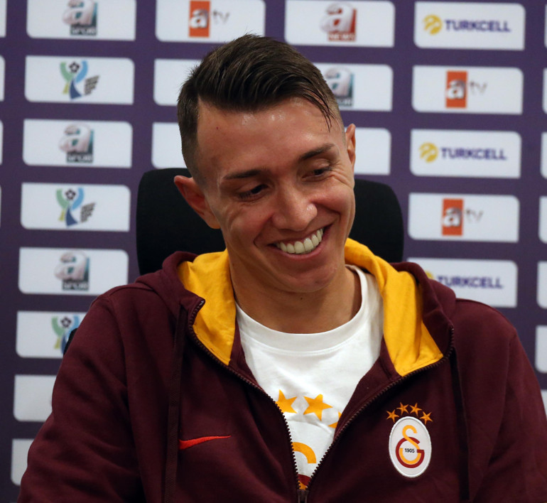 Galatasarayda Okan Buruktan İsmail Kartala cevap Icardinin son durumu...