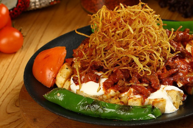 Biri 2023ün en iyileri listesine seçildi... Kebapların peşinde yola çıkılacak adresler | 8 ŞEHİR 8 ÖNERİ