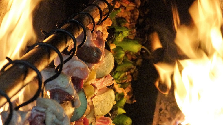 Biri 2023ün en iyileri listesine seçildi... Kebapların peşinde yola çıkılacak adresler | 8 ŞEHİR 8 ÖNERİ