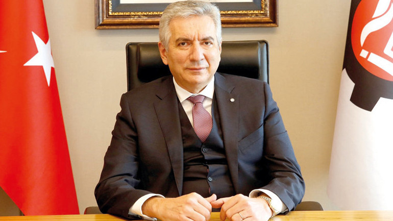‘Gençlere sanayiyi sevdirmek boynumuzun borcu’