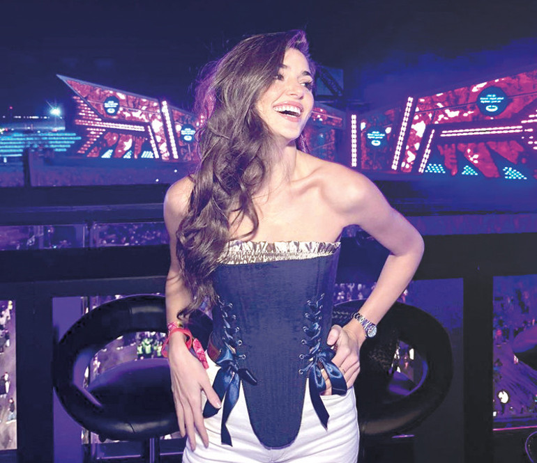 Suudi Arabistan’ın parfüm markası Hande Erçel ile reklam anlaşmasına son verdi