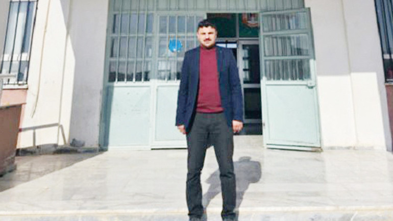 Suriye sınırında köy okulundan koleje