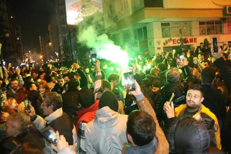 Türkiye yeni yıla coşkuyla girdi