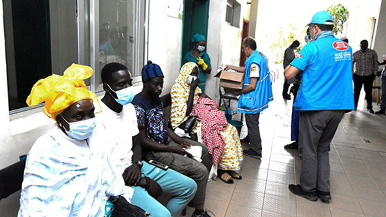 DİTİB, Afrika’da binlerce kişiye ‘ışık’ oldu