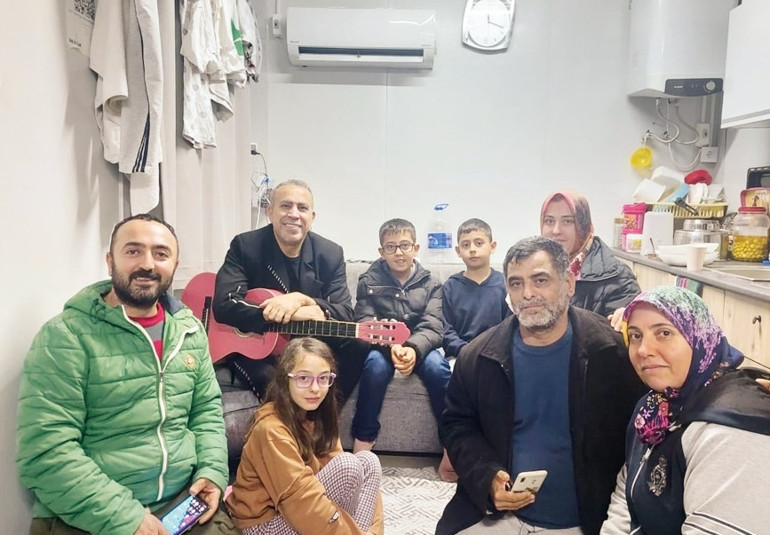 Yeni yıla sahnede girdiler