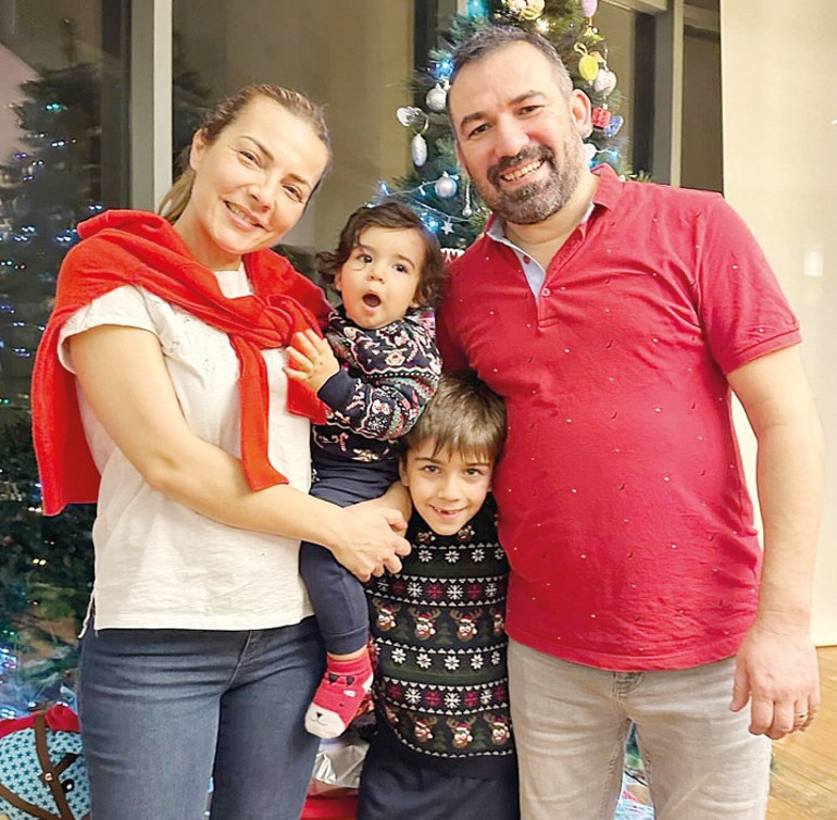 Yeni yılı aileleriyle kutladılar