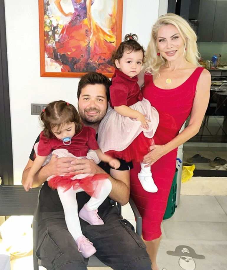 Yeni yılı aileleriyle kutladılar