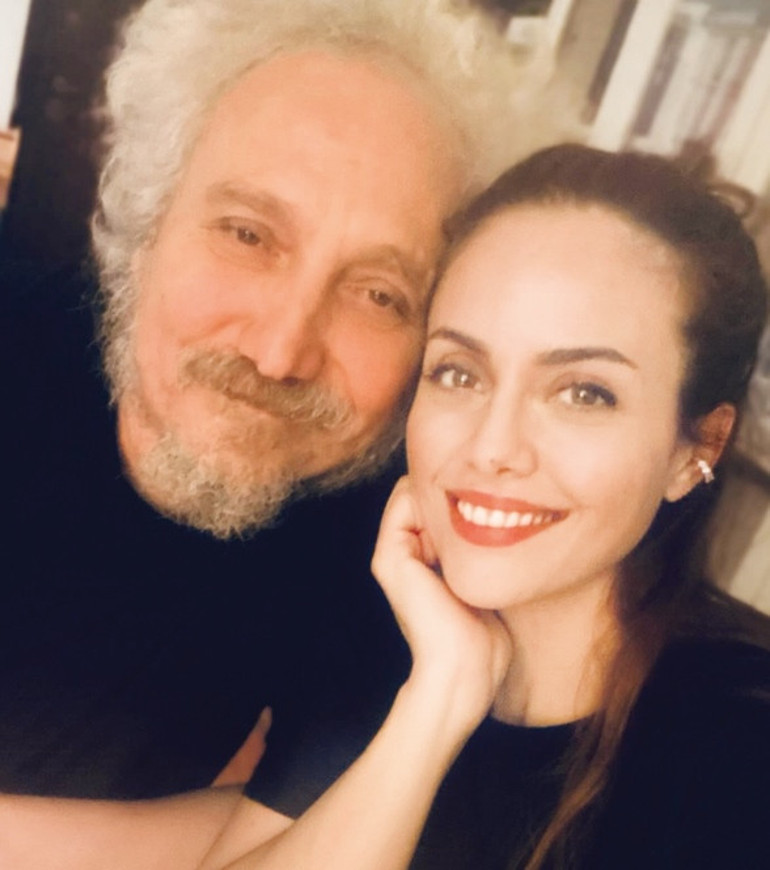 Yeni yılı aileleriyle kutladılar