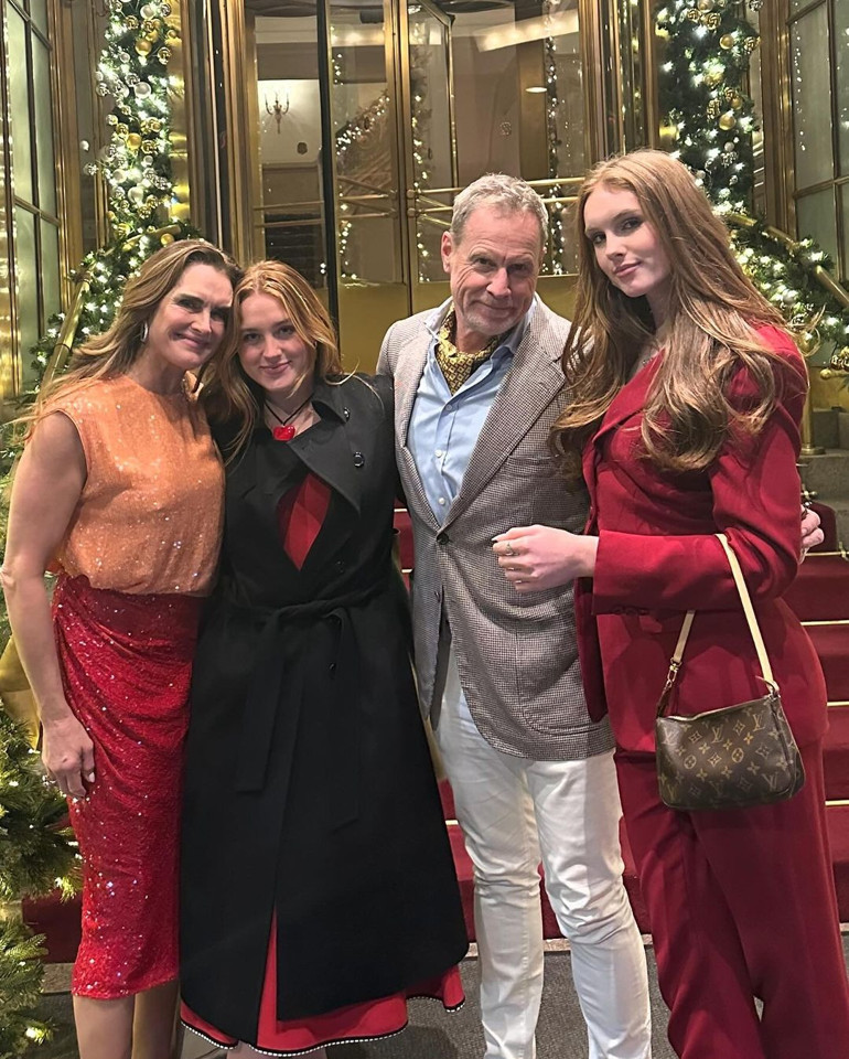 Kendi yaşadıkları kızının başına gelmesin diye çırpınıyor... Onu gölgesi gibi takip edecek…