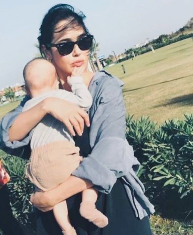 Doğum izni bitmiş bile