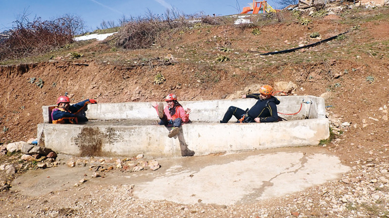 Tuzla’da karlı, buzlu bir deneyim