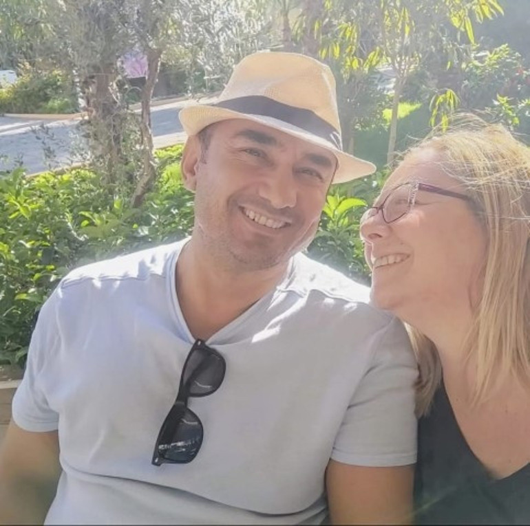 3 yıllık dünya turu için İstanbula gelen ABDli turistlere şok Hayalleri yarıda kaldı... Bunun için iki dairemizi sattık