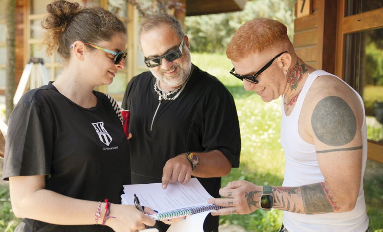 Ünlü oyuncunun kızı boyuna yetişti: Arkadaş gibiyiz