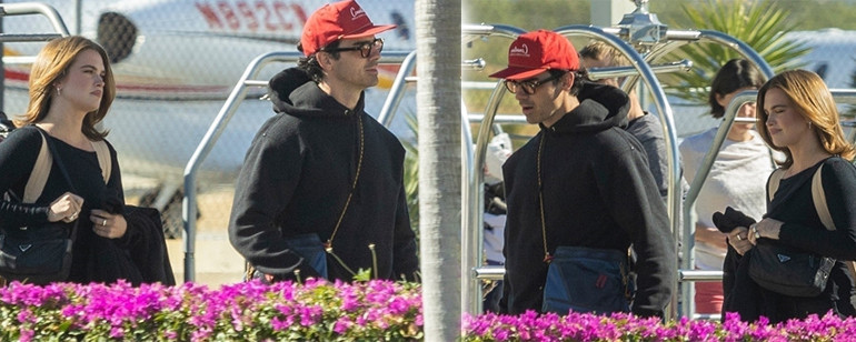 Karısından ayrılınca karalar bağlamıştı… Yeni aşkıyla kayak tatiline çıktı