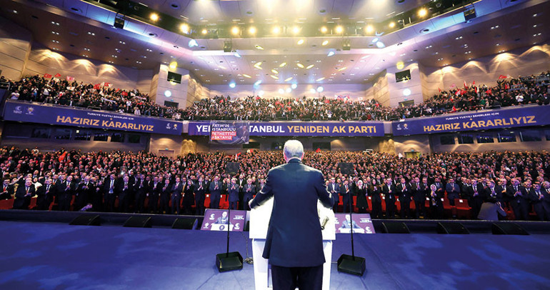 AK Parti’den Murat Kurum’la ‘Yeniden İstanbul’