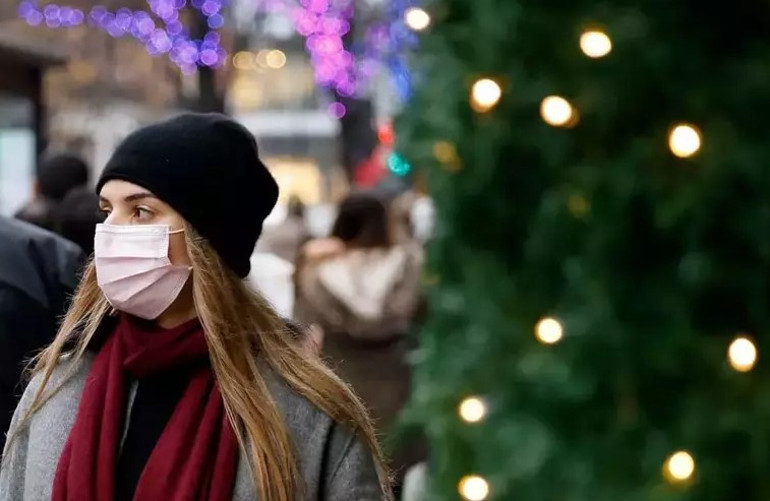 JN.1 alarmı : Maskeler geri döndü... ABDde üçlü salgın, İspanyada hastalar yerlerde yatıyor