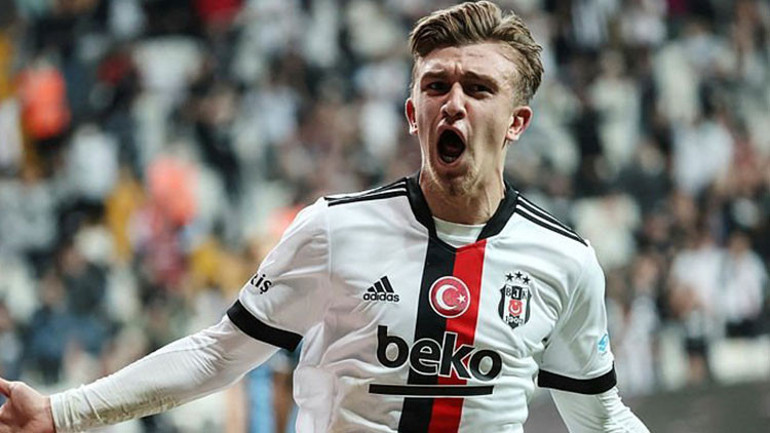 Galatasaray, Beşiktaşın eski yıldızı için görüşmelere başladı Resmi temas kuruldu...