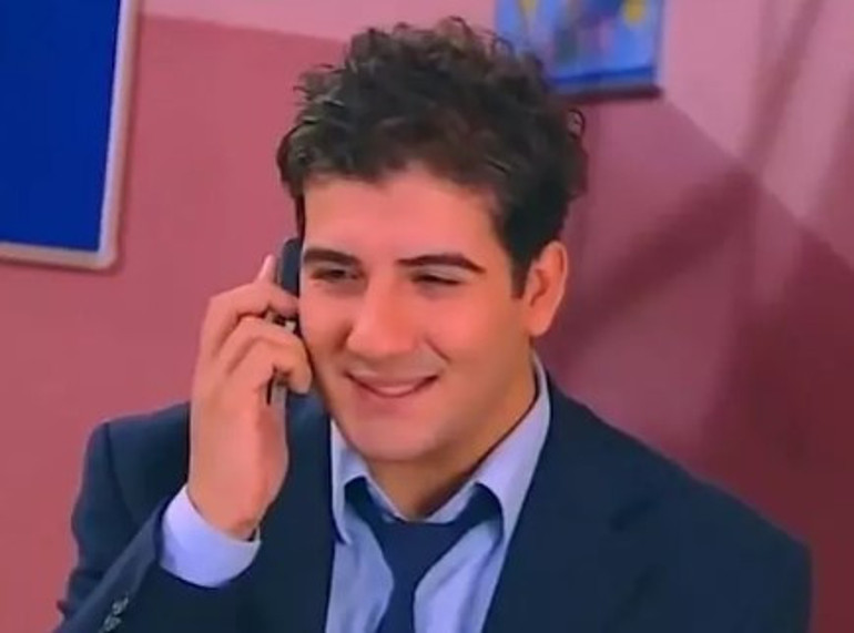 2000li yıllara damga vuran dizinin başrol oyuncusuydu... Görenler tanımakta zorlandı