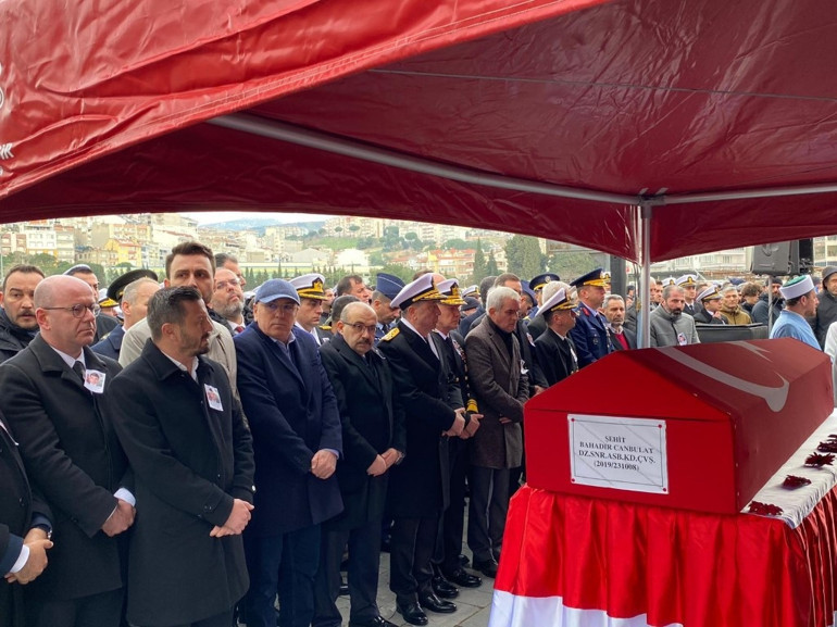 Şehit Astsubay Bahadır Canbulata Erdekte son veda