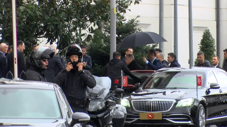 AK Partide aday belirleme çalışmaları: Cumhurbaşkanı Erdoğan, İstanbul İl Başkanlığında