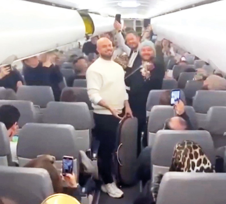 Hazar Ergüçlüye 10 üzerinden 10