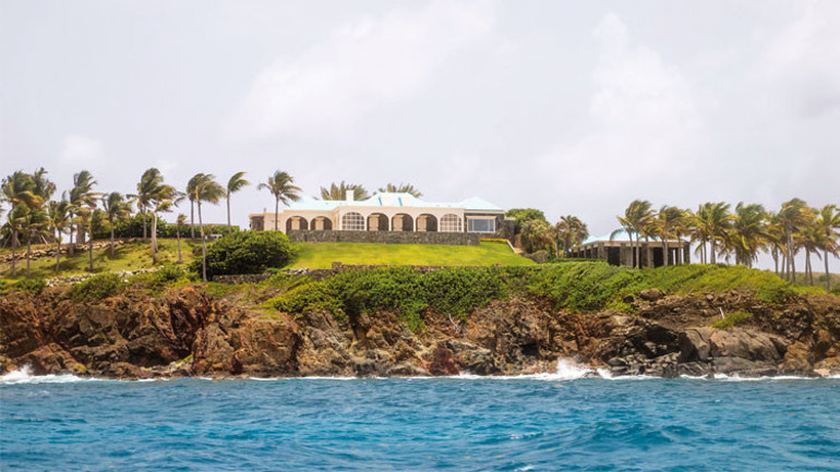 Fuhuş ağında kimler var: Dünyanın konuştuğu pedofili milyarder Epstein