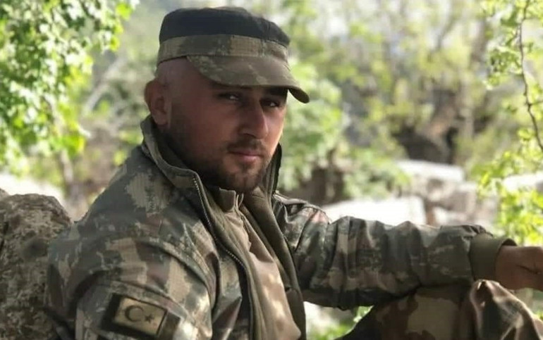 Türkiye kahramanlarını uğurladı... Pençe-Kilit şehitlerine acı veda