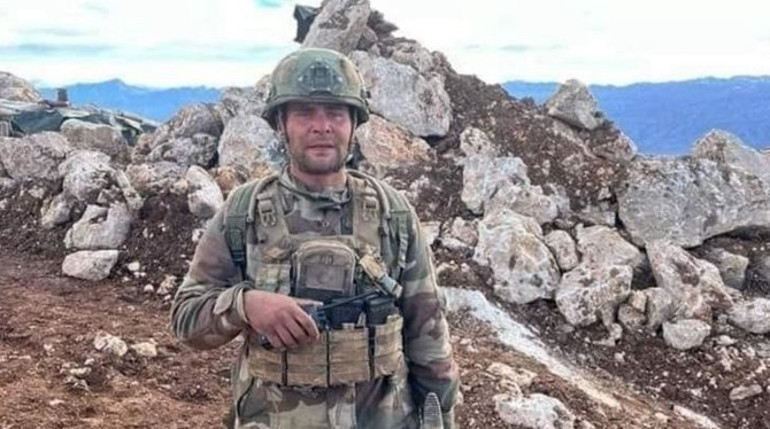 Türkiye kahramanlarını uğurladı... Pençe-Kilit şehitlerine acı veda