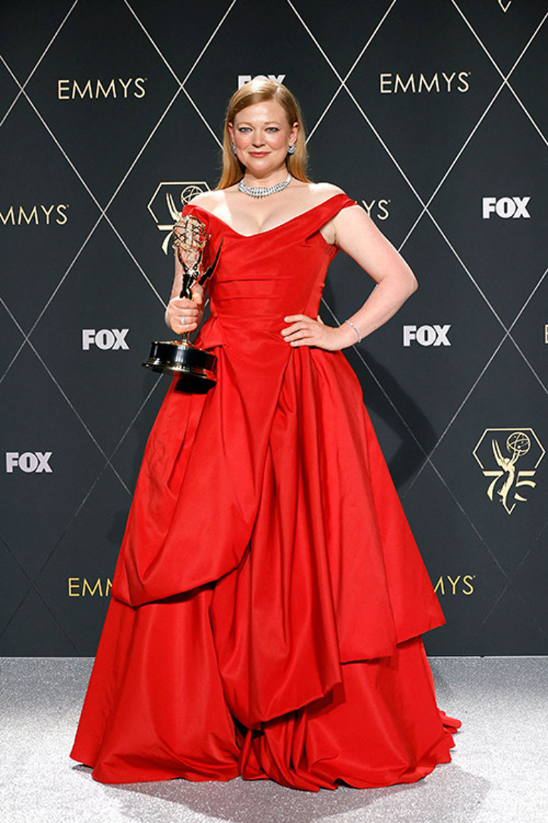 75. Emmy Ödülleri sahiplerini buldu: Geceye Succession damga vurdu