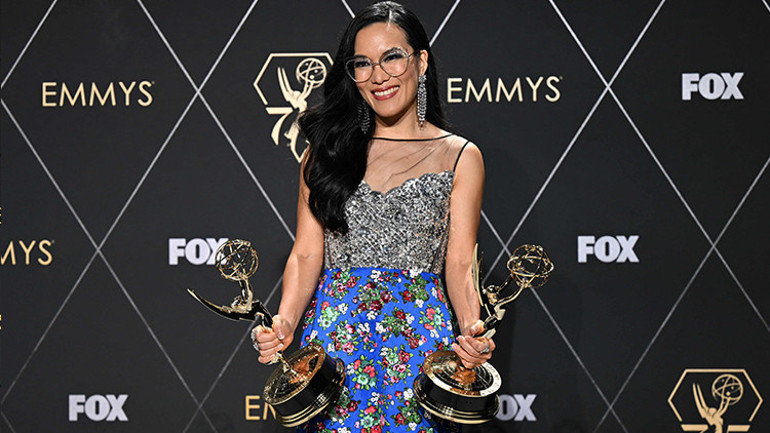 75. Emmy Ödülleri sahiplerini buldu: Geceye Succession damga vurdu