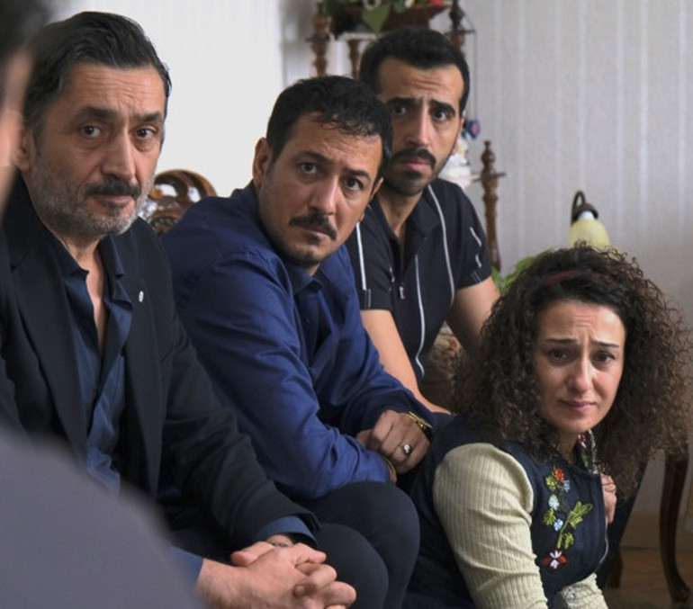 Kayıp cenaze komedisi geliyor