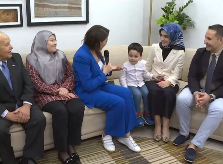 Türkiyenin ilk uzay yolcusu Alper Gezeravcının ailesi CNN TÜRKe konuştu: Gurur duyuyoruz
