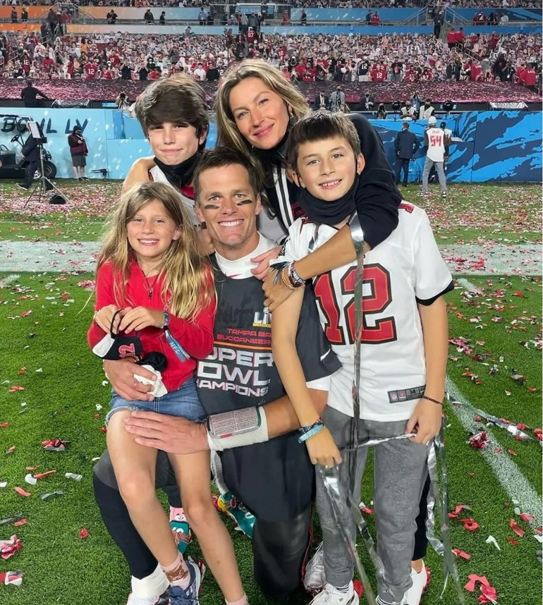 Dedikodulara çoktan kulağını tıkadı: Boşandım diye hemen bir adamın kollarına koşmadım