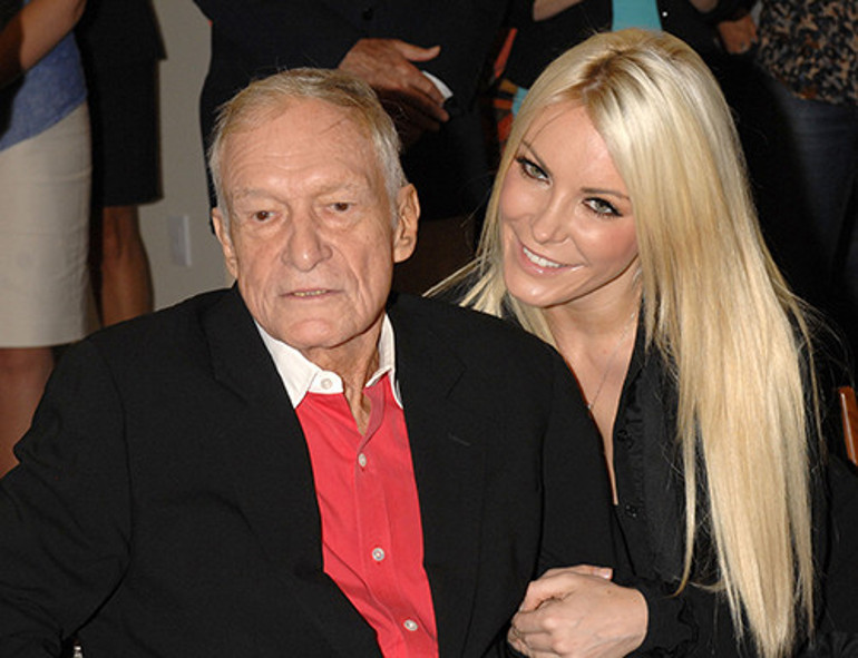 Oradaki kızlar bile susuzluktan ölen kuşlar gibiydi:  26 yaşındayken 80lik bir zenginle evlenmenin elbette bir bedeli var