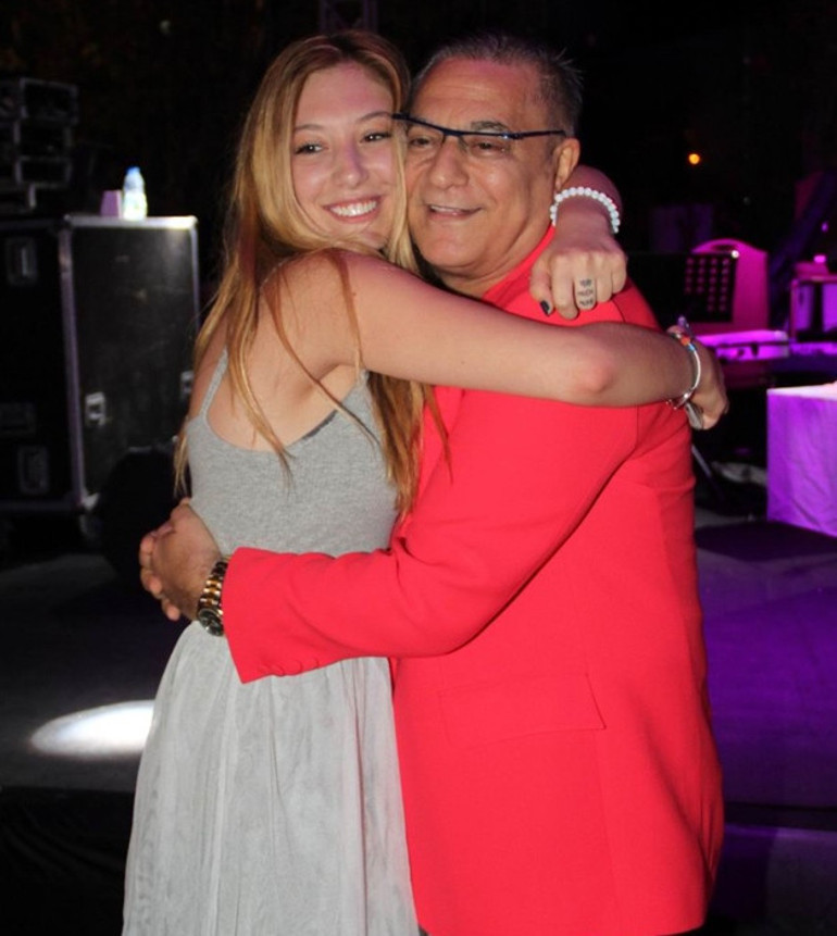 Çok fazla babalık gördüğümü düşünmüyorum, bu yara hiçbir zaman kapanmayacak Yasmin Erbilden çok konuşulacak sözler...