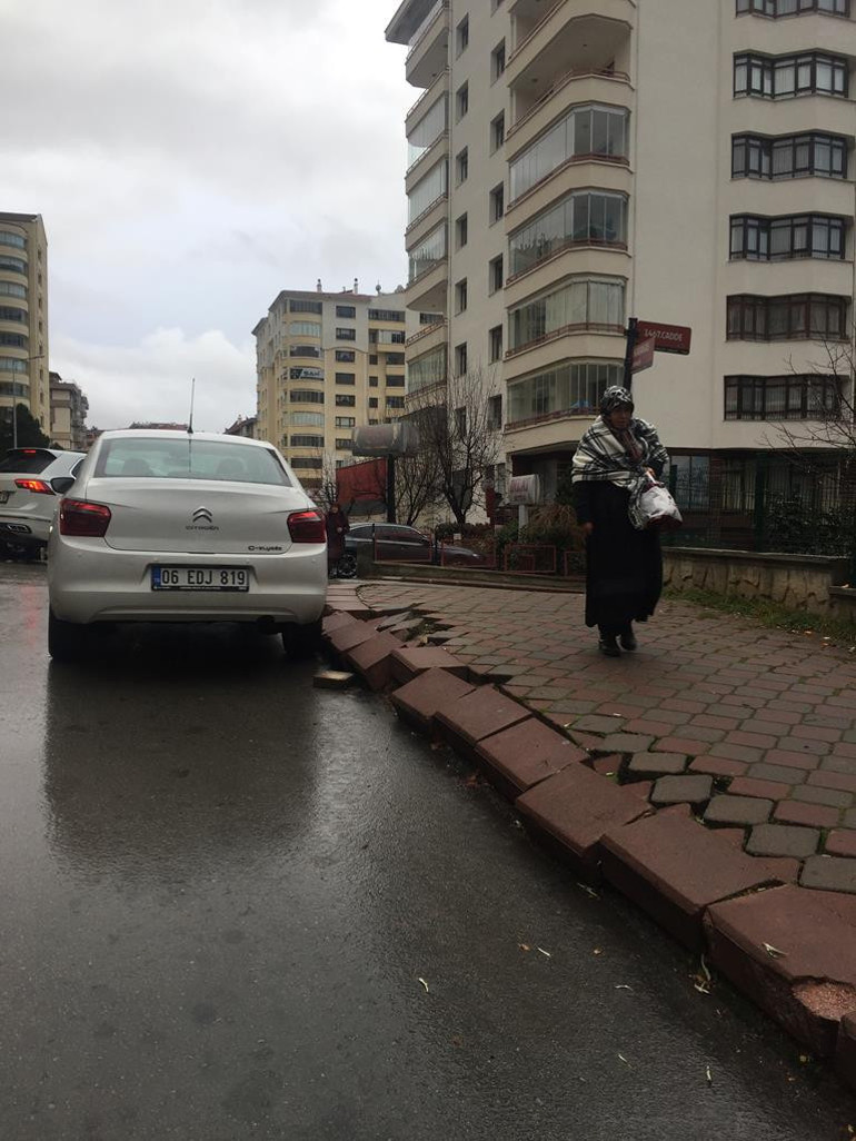 Sesin geldiği yer Karşıyaka Mezarlığı