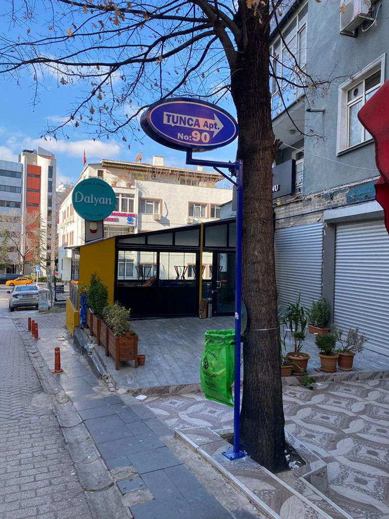 Sesin geldiği yer Karşıyaka Mezarlığı