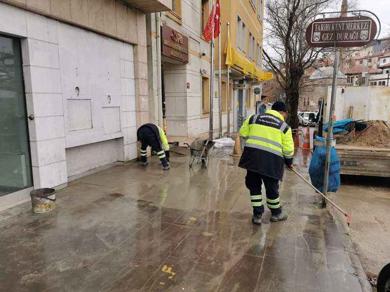 Sesin geldiği yer Karşıyaka Mezarlığı