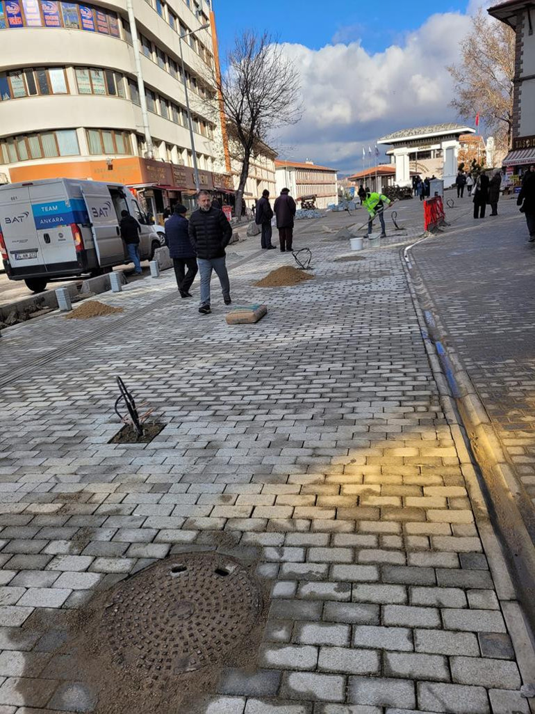 Sesin geldiği yer Karşıyaka Mezarlığı