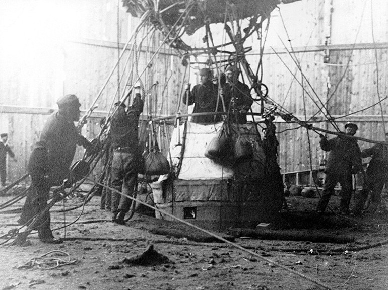 Hiç kimsenin yapamadığını başarmak için yola çıktılar, bir anda ortadan kayboldular... Gerçekler 33 yıl sonra açığa çıktı Ama hâlâ cevaplanamamış sorular var