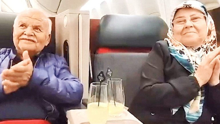Fezaya damga vuran 2 Türk... Biri kapsülü yaptı diğeri uzaya çıktı... Bağcılar’dan Dragon’a