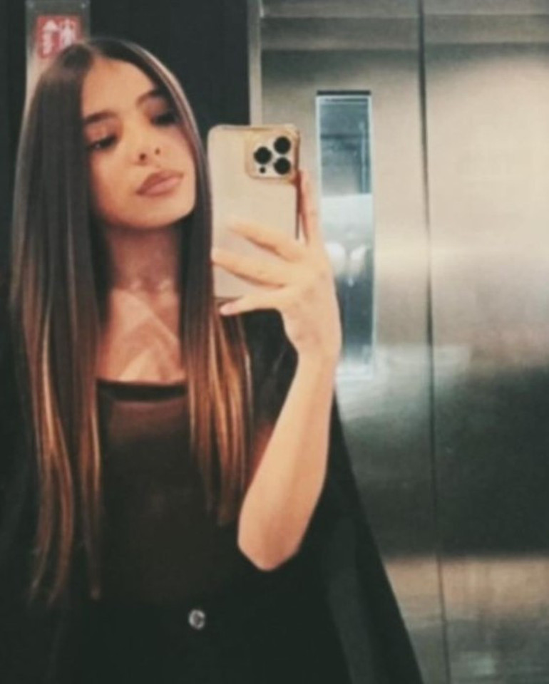 Ünlü oyuncunun kızı boyuna yetişti: Arkadaş gibiyiz