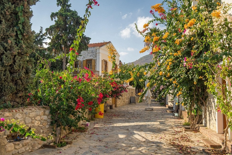Bir tanesi bu yıl Avrupalı turistlerin gözdesi oldu: Kışın ılıman olan yerler | 4 ŞEHİR 10 ADRES